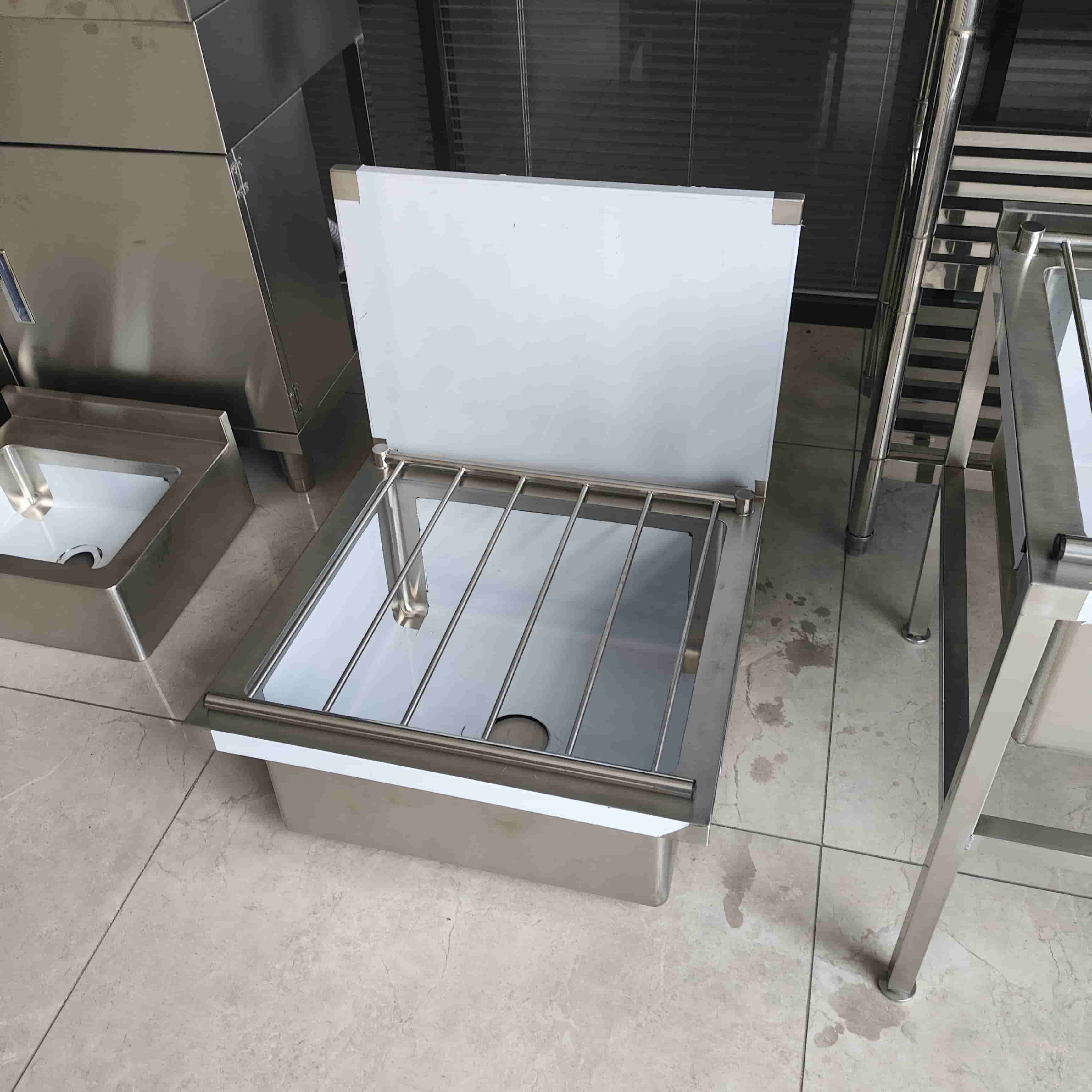 맞춤형 현대 디자인 벽걸이형 스테인리스 스틸 대걸레 싱 - Commercial Kitchen Warehouse 리뷰 및 가격
